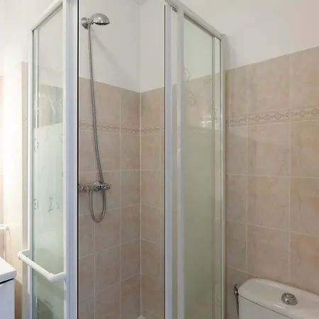 Centre Apartment *