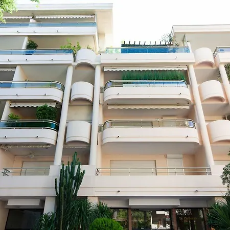 Apartment Centre